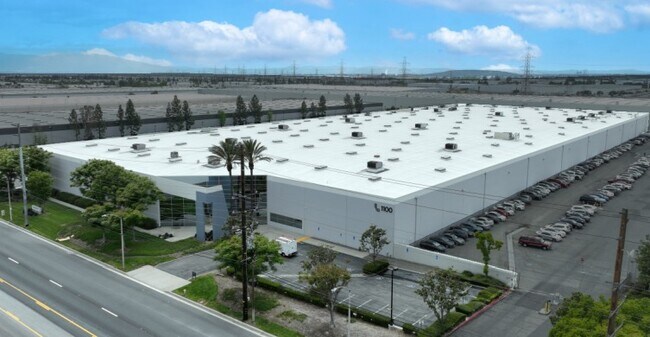 Plus de détails pour 1100 S Etiwanda Ave, Ontario, CA - Industriel à louer