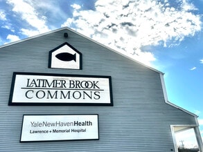 339 Flanders Rd, East Lyme, CT for lease Building Photo- Image 1 of 13