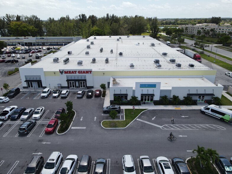 27455 S Dixie Hwy, Homestead, FL à vendre - Photo du bâtiment - Image 2 de 11
