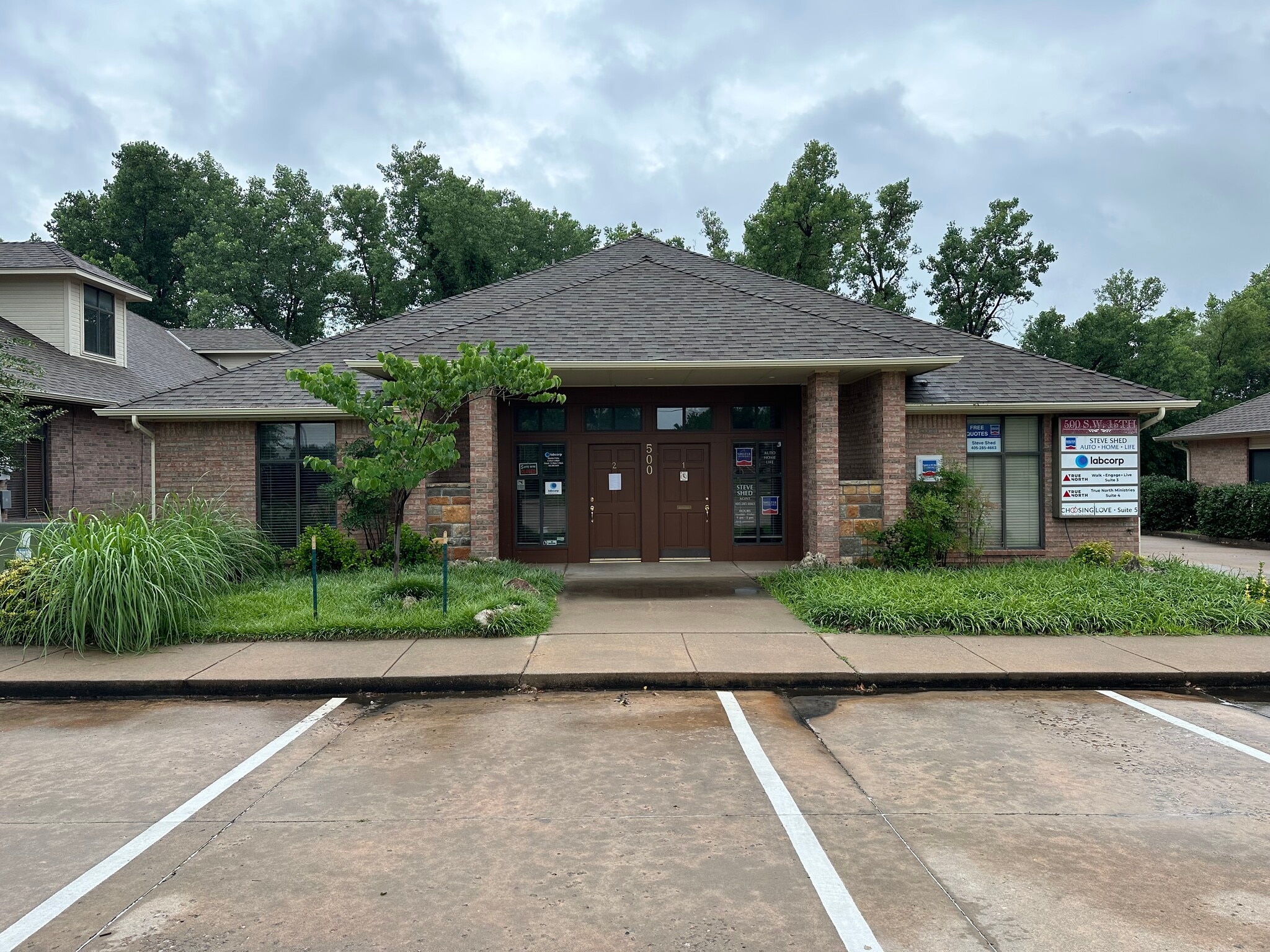 500 W 15th St, Edmond, OK for lease Building Photo- Image 1 of 3