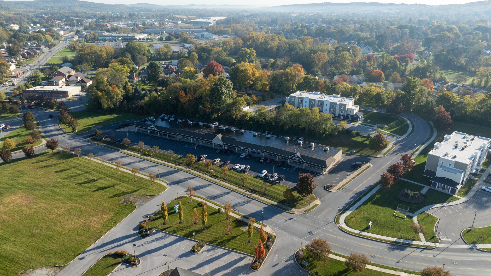 E Market @ Western Dr, York, PA for lease Building Photo- Image 1 of 2