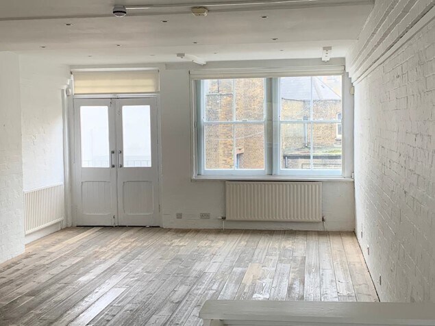 32-37 Cowper St, London for lease - Interior Photo - Image 3 of 7