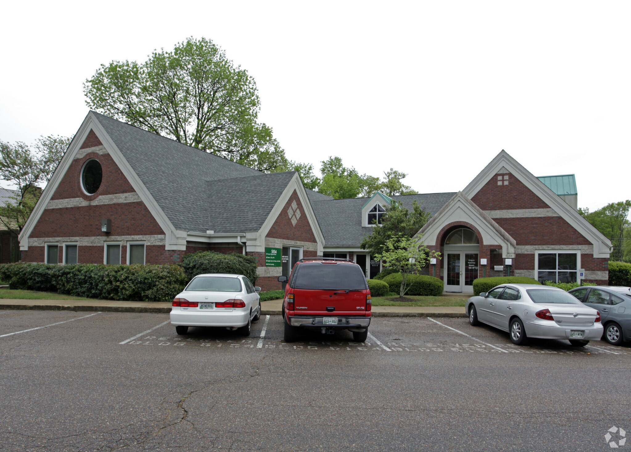 5154 Stage Rd, Memphis, TN for lease Primary Photo- Image 1 of 30