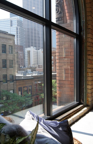 314 1st Ave N, Minneapolis, MN à vendre - Photo du bâtiment - Image 2 de 50