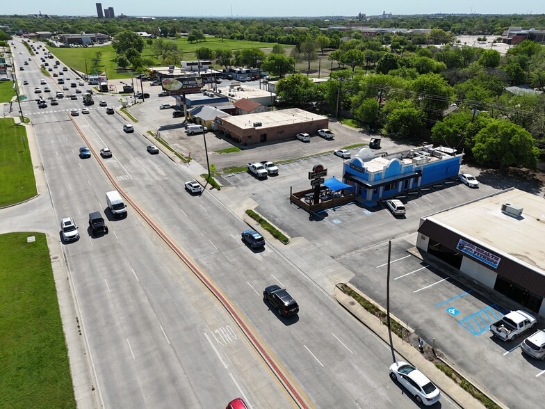 1725 W University Dr, Denton, TX for sale - Building Photo - Image 3 of 7