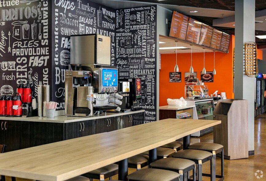 3838 N Central Ave, Phoenix, AZ à louer - Photo intérieure - Image 3 de 69