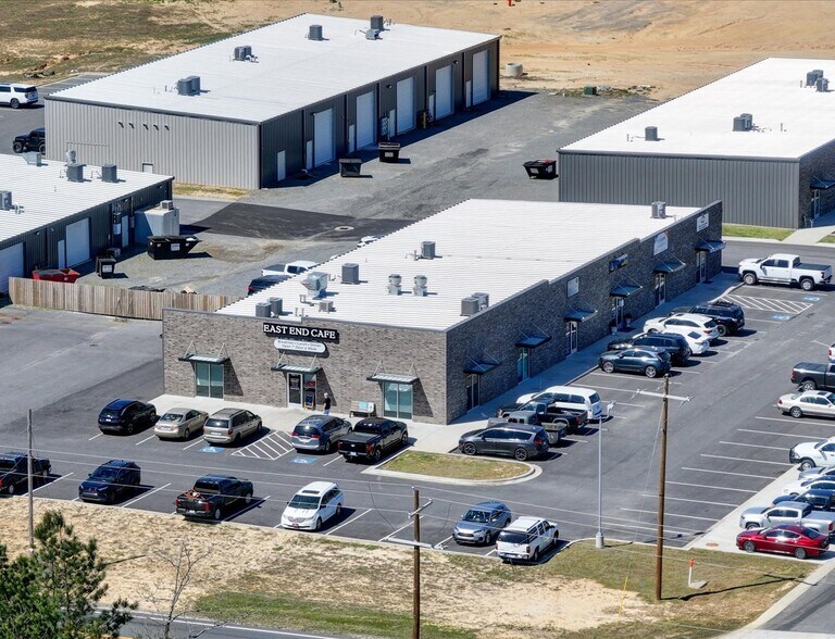 24005 Arch St, Hensley, AR à louer - Photo du bâtiment - Image 3 de 13