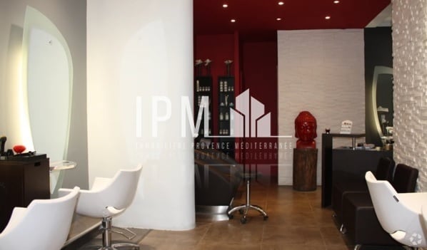 Immeuble residentiel dans Marseille à vendre - Photo intérieure - Image 2 de 4