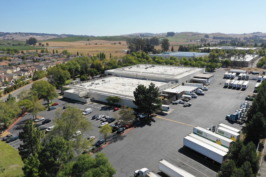 1500 Cader Ln, Petaluma, CA for lease - Building Photo - Image 2 of 3