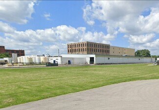 Plus de détails pour 1827 18th Ave, Rockford, IL - Industriel à vendre