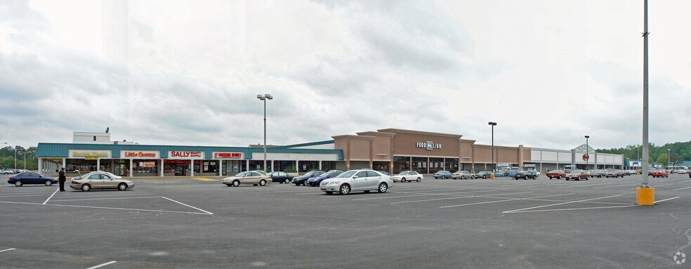 6501-6571 College Park Sq, Virginia Beach, VA à louer - Photo du bâtiment - Image 2 de 9