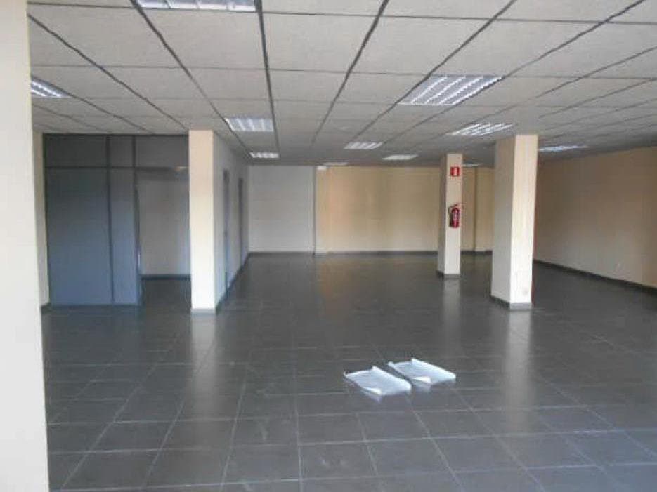 Palafrugell, GER 17200 - Unit 01 - - Interior Photo - Image 2 of 4