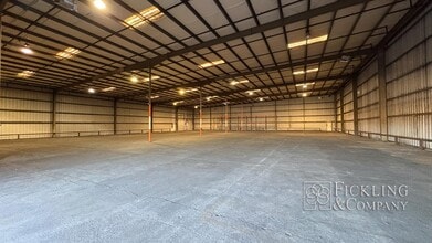 2351 Hubbard Rd, Macon-Bibb, GA à louer Photo intérieure- Image 2 de 2