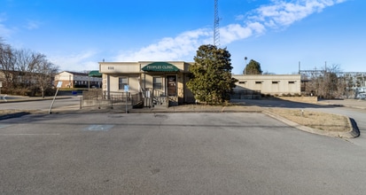 305 Dover Rd, Clarksville, TN for lease Interior Photo- Image 2 of 6