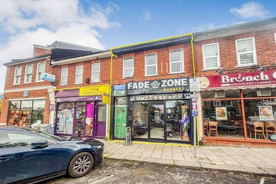 116 Villiers Ave, Surbiton à vendre - Photo du bâtiment - Image 2 de 2