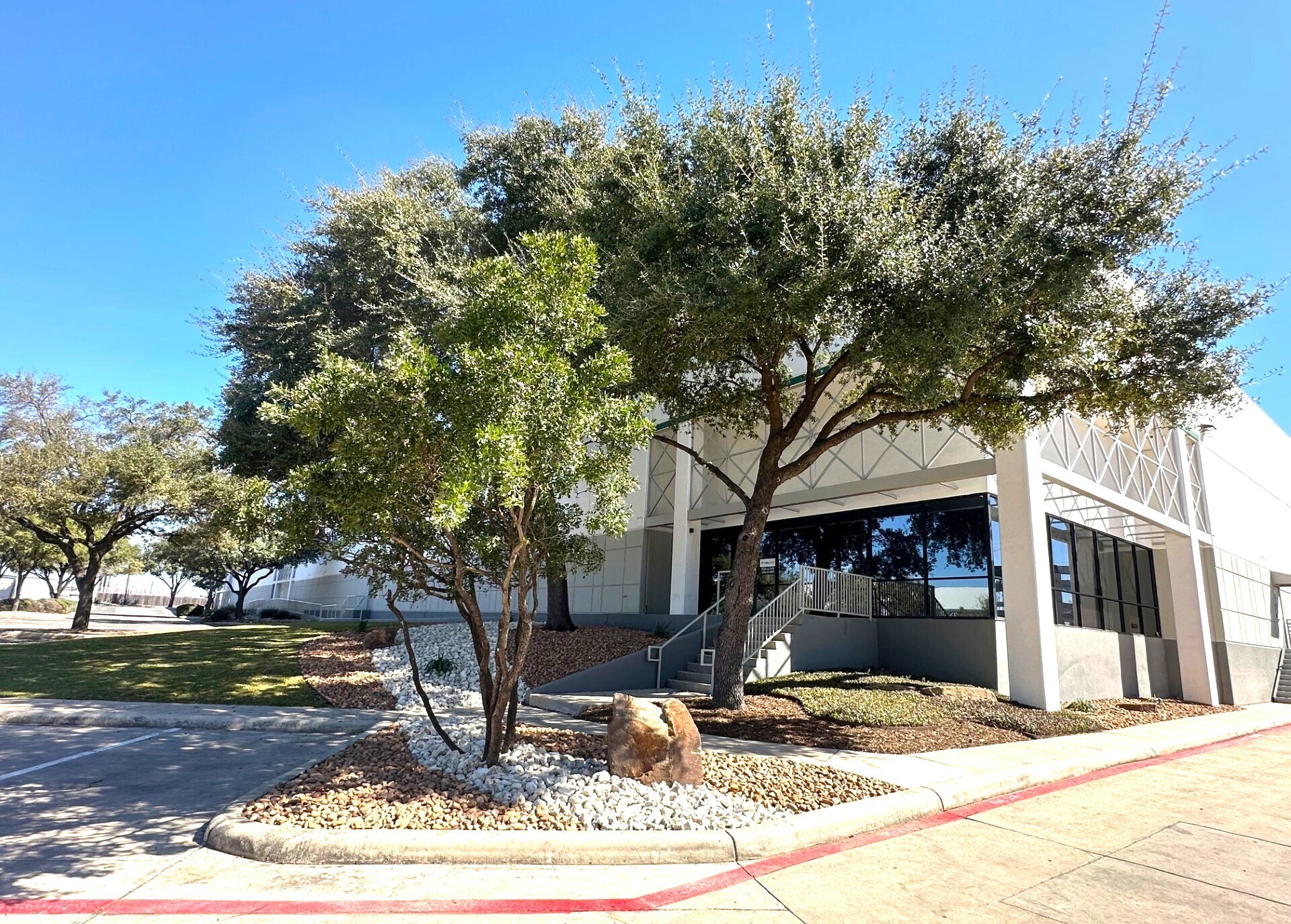 4633 Perrin Crk, San Antonio, TX à louer Photo du bâtiment- Image 1 de 10