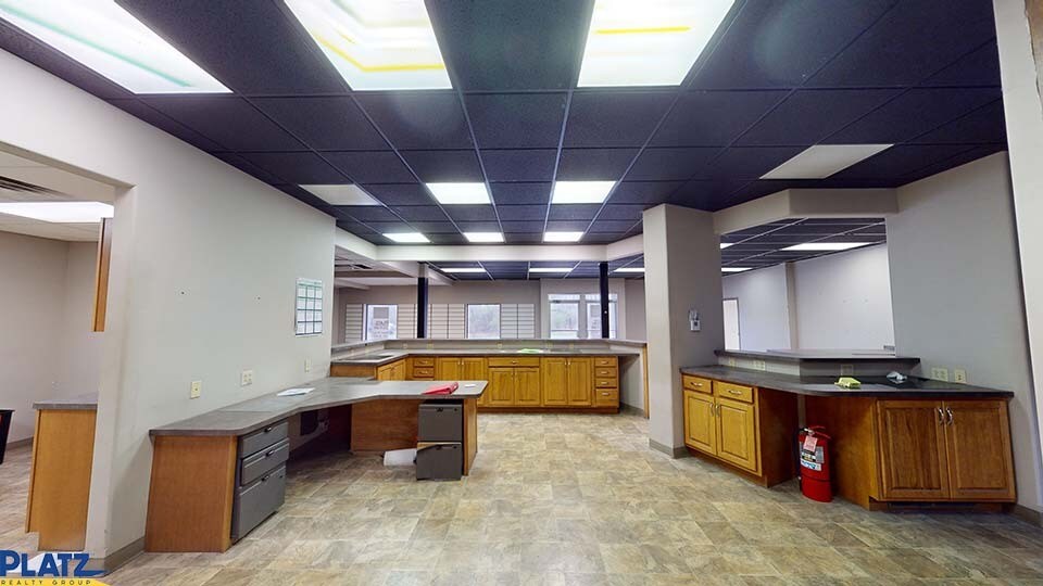 410 Lisbon St, Canfield, OH à louer - Photo intérieure - Image 3 de 13