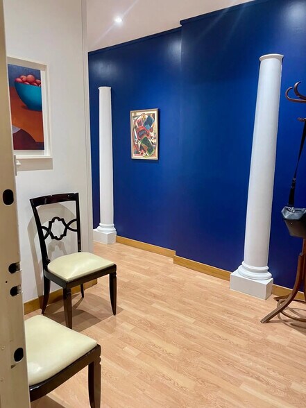 Office in Neuilly-sur-Seine for lease - Interior Photo - Image 3 of 7