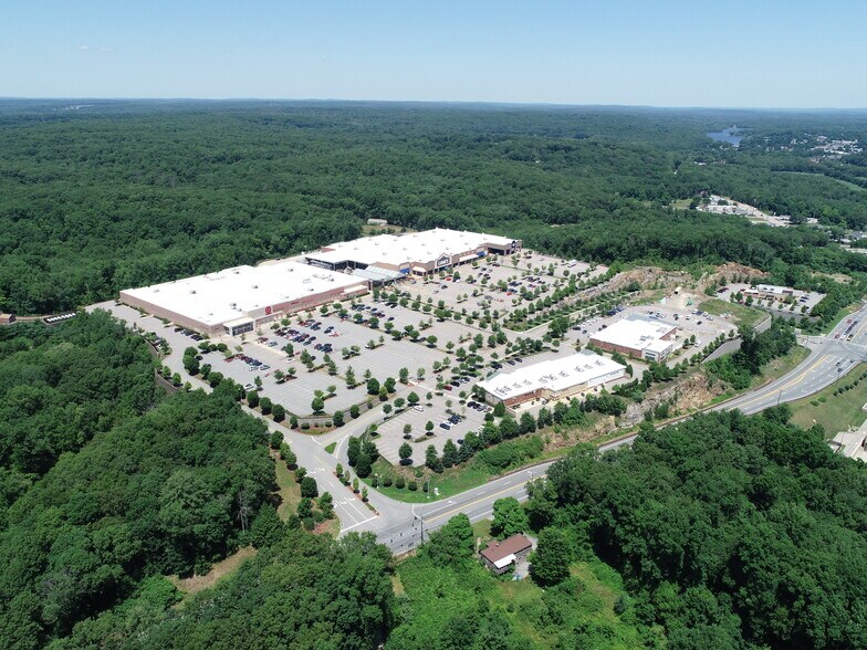 151-280 River Rd, Lisbon, CT à louer - Photo du bâtiment - Image 3 de 5