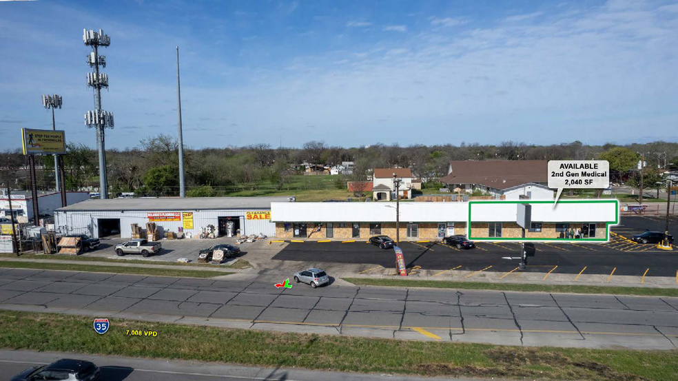 4407 I-35 Fwy, San Antonio, TX for lease - Building Photo - Image 1 of 8