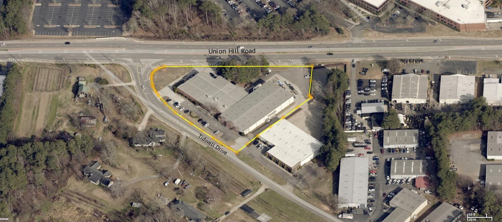 165 Tidwell Dr, Alpharetta, GA for lease - Primary Photo - Image 1 of 2