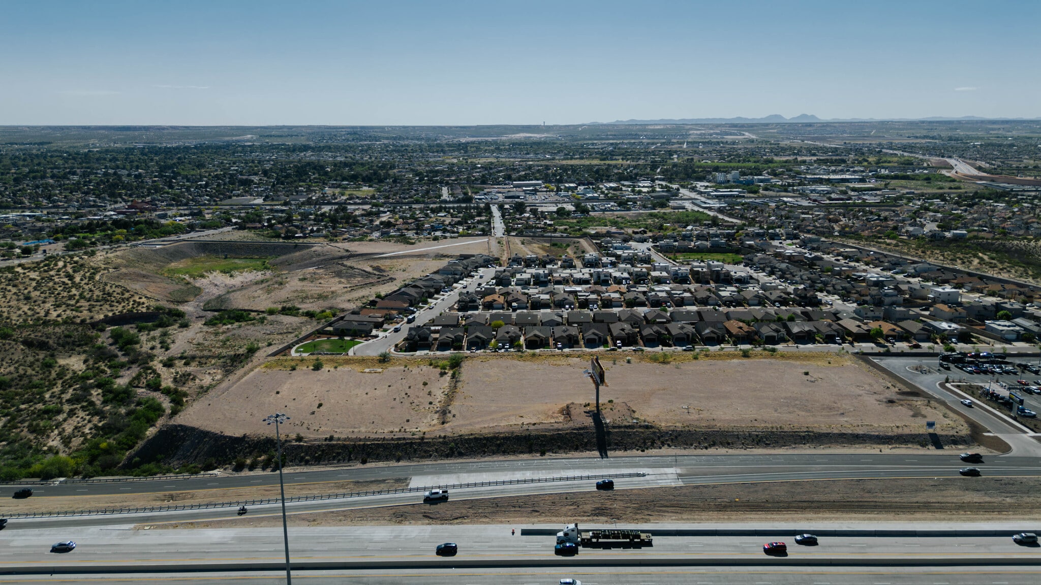 S Desert Boulevard, El Paso, TX for sale Primary Photo- Image 1 of 9