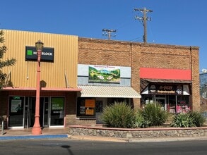 125-133 W Tulare St, Dinuba, CA for lease Building Photo- Image 2 of 2