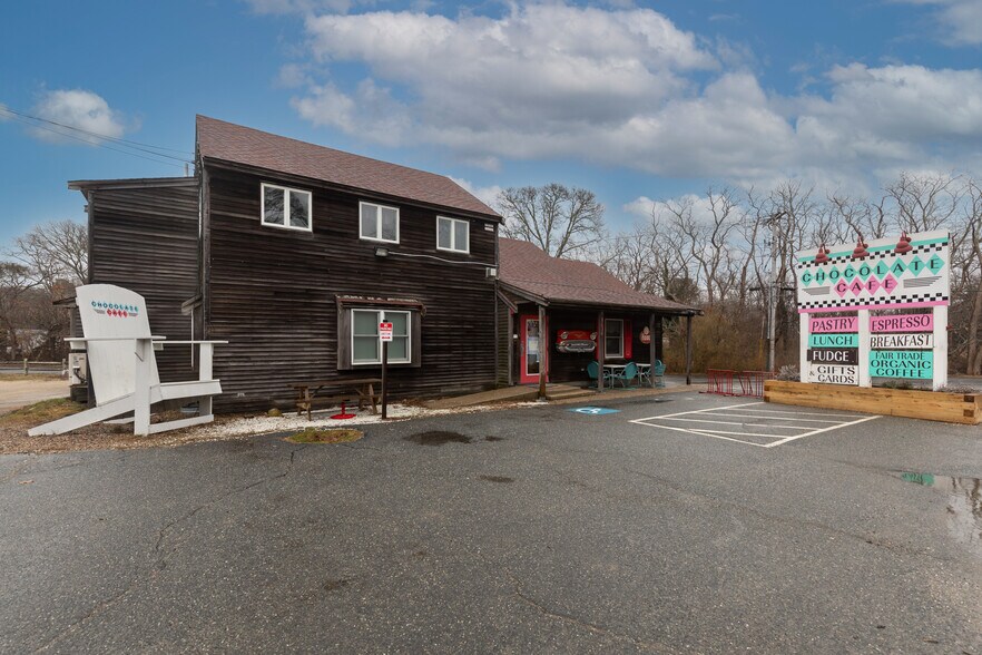 5030 State Hwy, Eastham, MA à vendre - Photo du bâtiment - Image 3 de 36