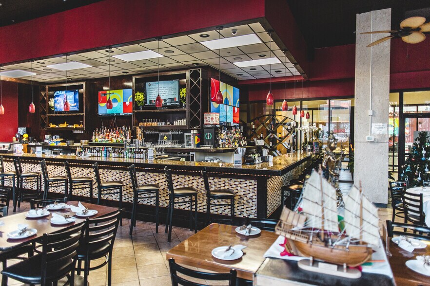 W 3rd St, Winston-Salem, NC à louer - Photo intérieure - Image 3 de 20