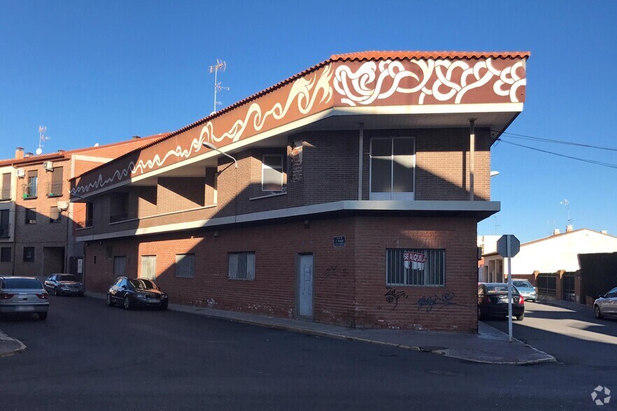 Calle 7 Transversal, 22, Fuensalida, Toledo à vendre - Photo du bâtiment - Image 2 de 2
