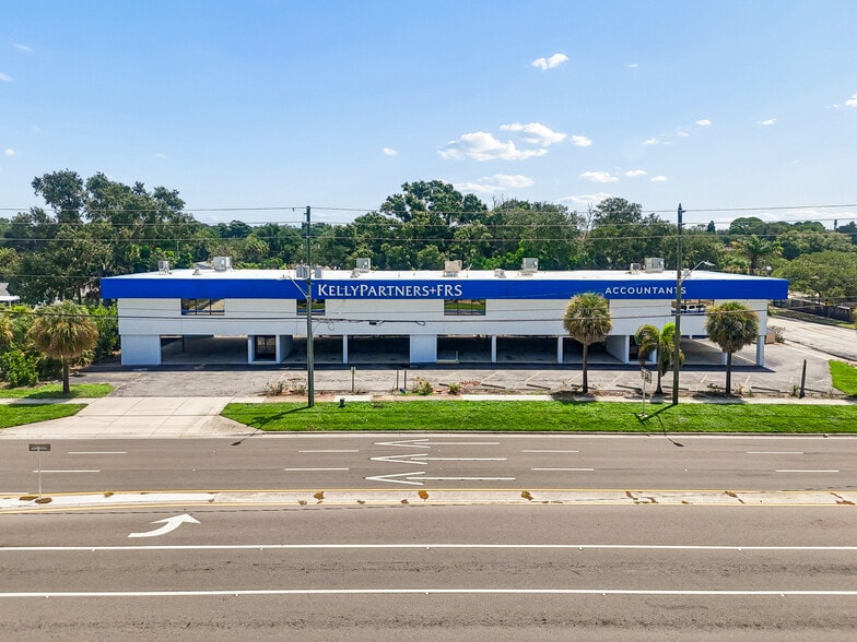 1301 N 66th St, Saint Petersburg, FL for sale - Building Photo - Image 2 of 14