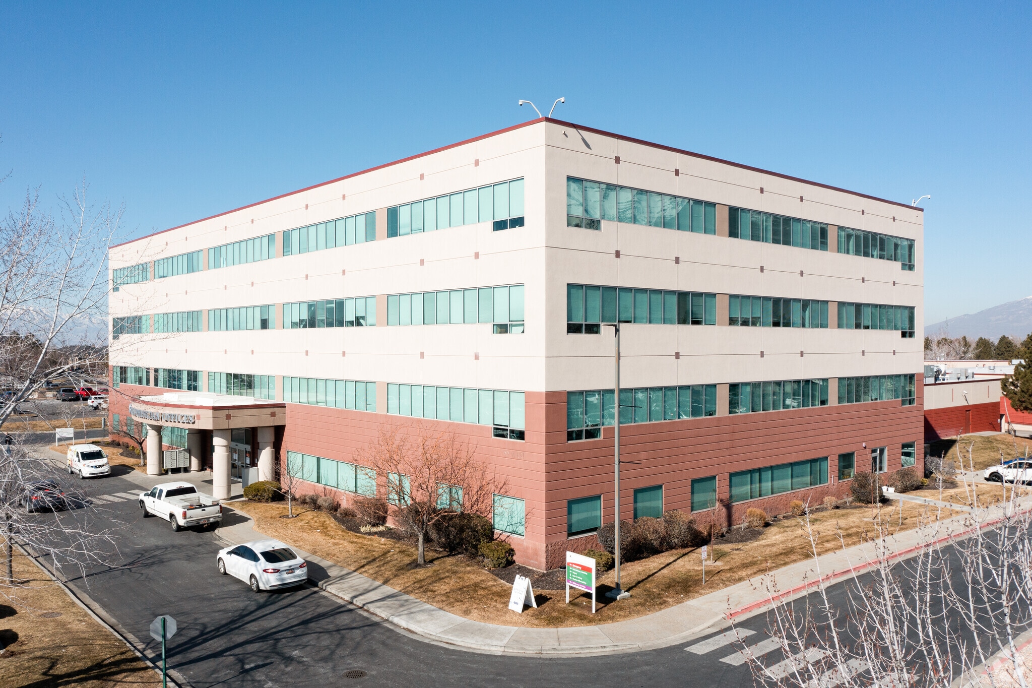 700 W 800 N, Orem, UT à vendre Photo principale- Image 1 de 5