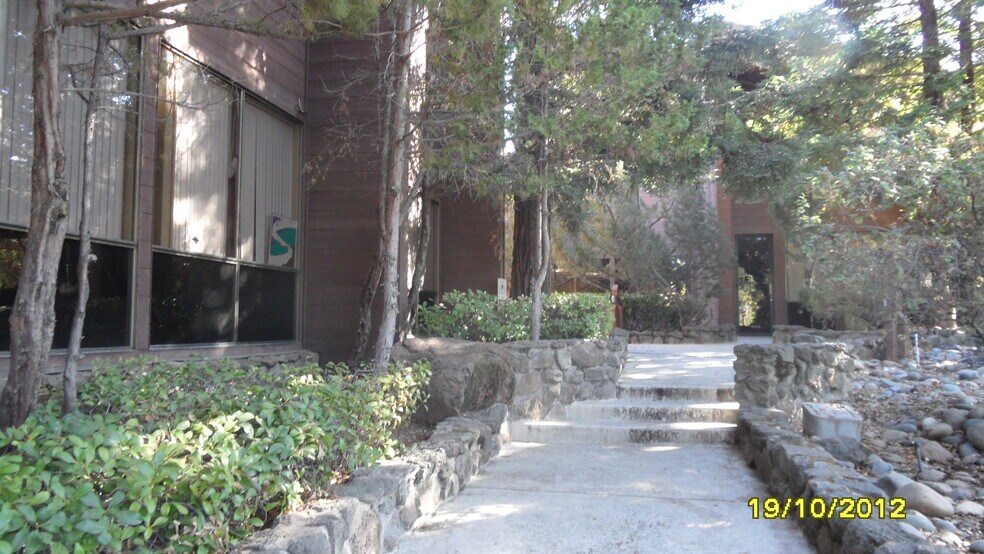 6929 Sunrise Blvd, Citrus Heights, CA à louer - Photo du bâtiment - Image 2 de 7