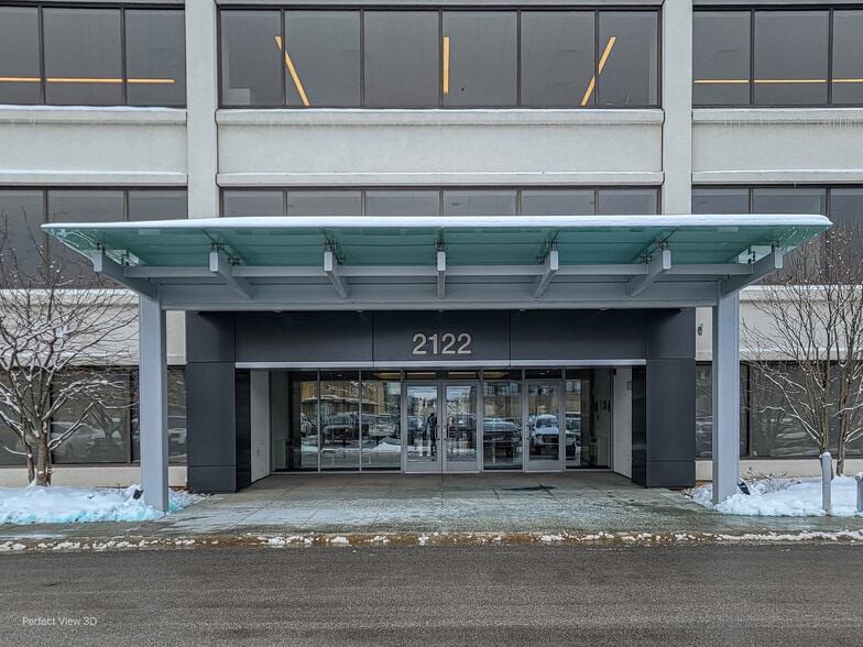2122 York Rd, Oak Brook, IL à vendre - Photo du bâtiment - Image 3 de 15