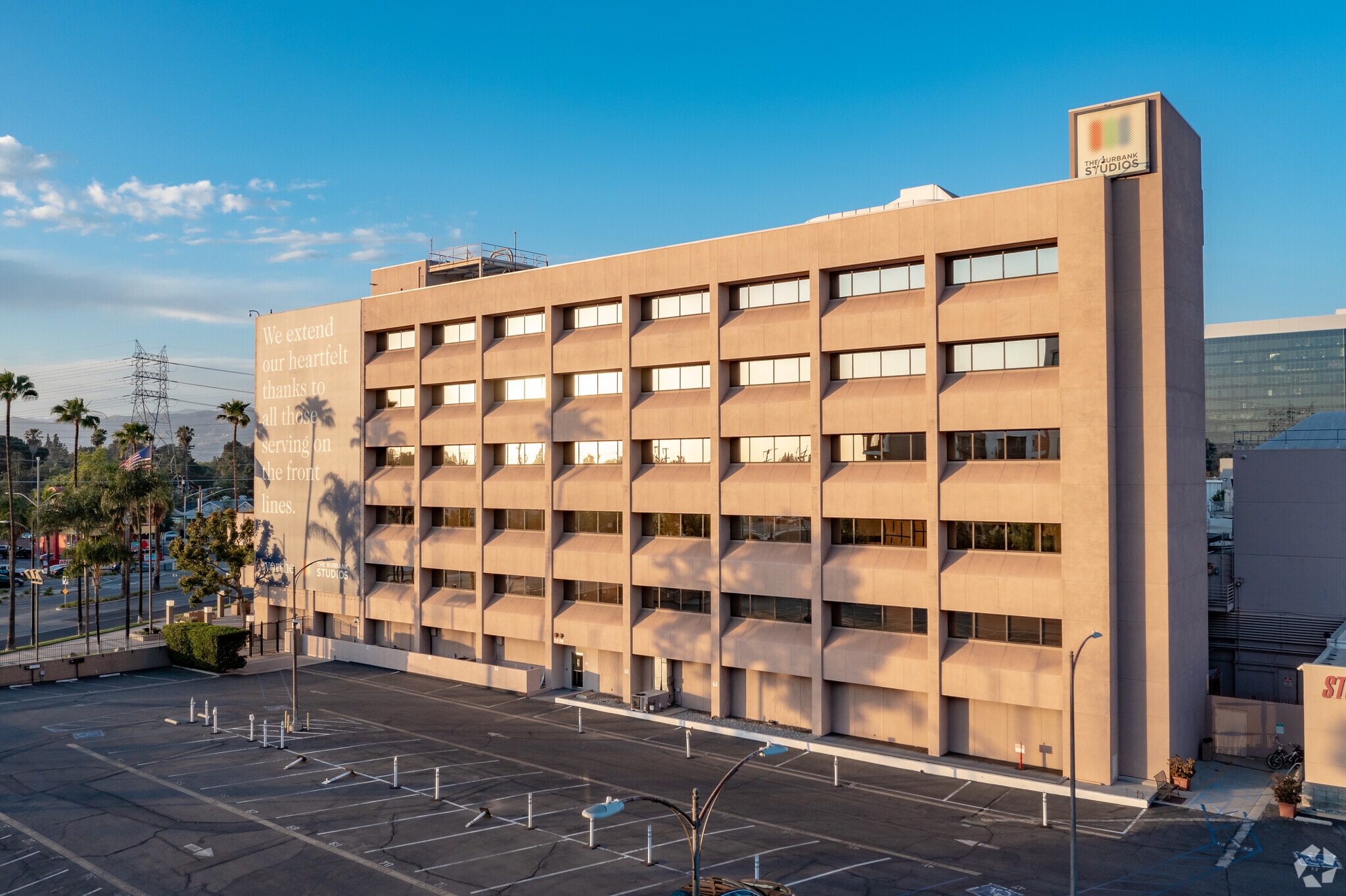 3000 W Alameda Ave, Burbank, CA for lease Primary Photo- Image 1 of 7