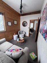 916 Southwood Blvd, Incline Village, NV à louer Photo intérieure- Image 2 de 5