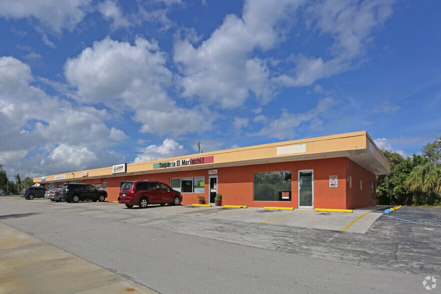 4069-4129 SE Salerno Rd, Stuart, FL à louer - Photo principale - Image 1 de 12