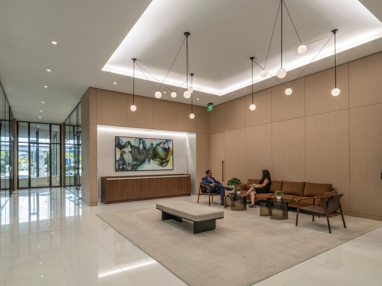 2 S biscayne Blvd, Miami, FL for lease - Building Photo - Image 3 of 28