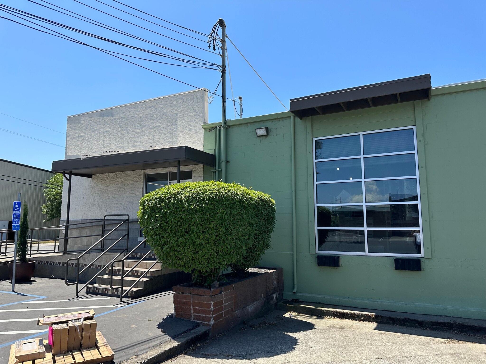 206 Meyers St, Chico, CA for lease Building Photo- Image 1 of 16