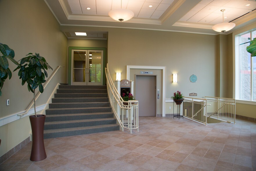 75 New Hampshire Ave, Portsmouth, NH à louer - Photo intérieure - Image 3 de 5