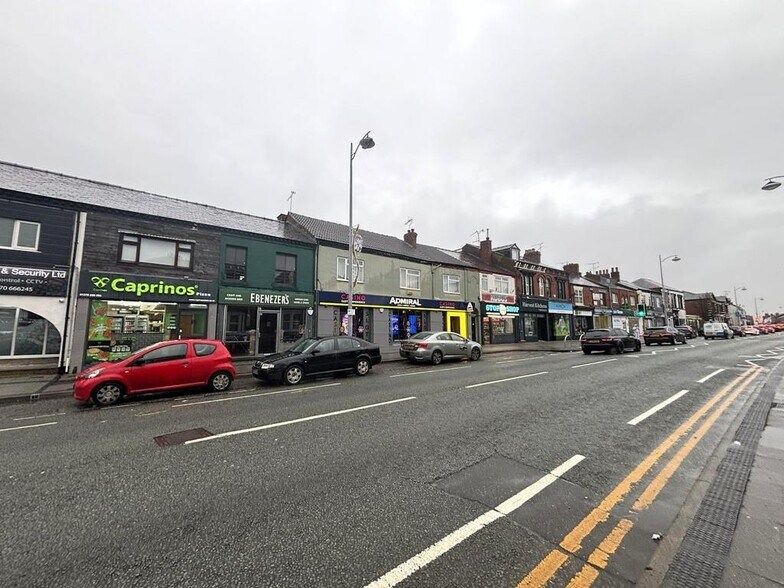 153-157 Nantwich Rd, Crewe à vendre - Photo du bâtiment - Image 3 de 8