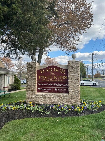 570 Egg Harbor Rd, Sewell, NJ à vendre - Photo du bâtiment - Image 3 de 8