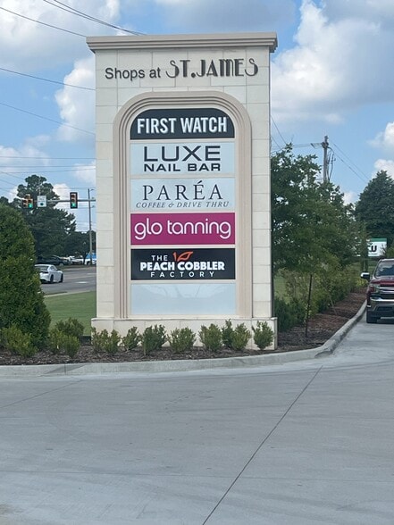 E 81st St, Tulsa, OK à louer - Photo du bâtiment - Image 3 de 6