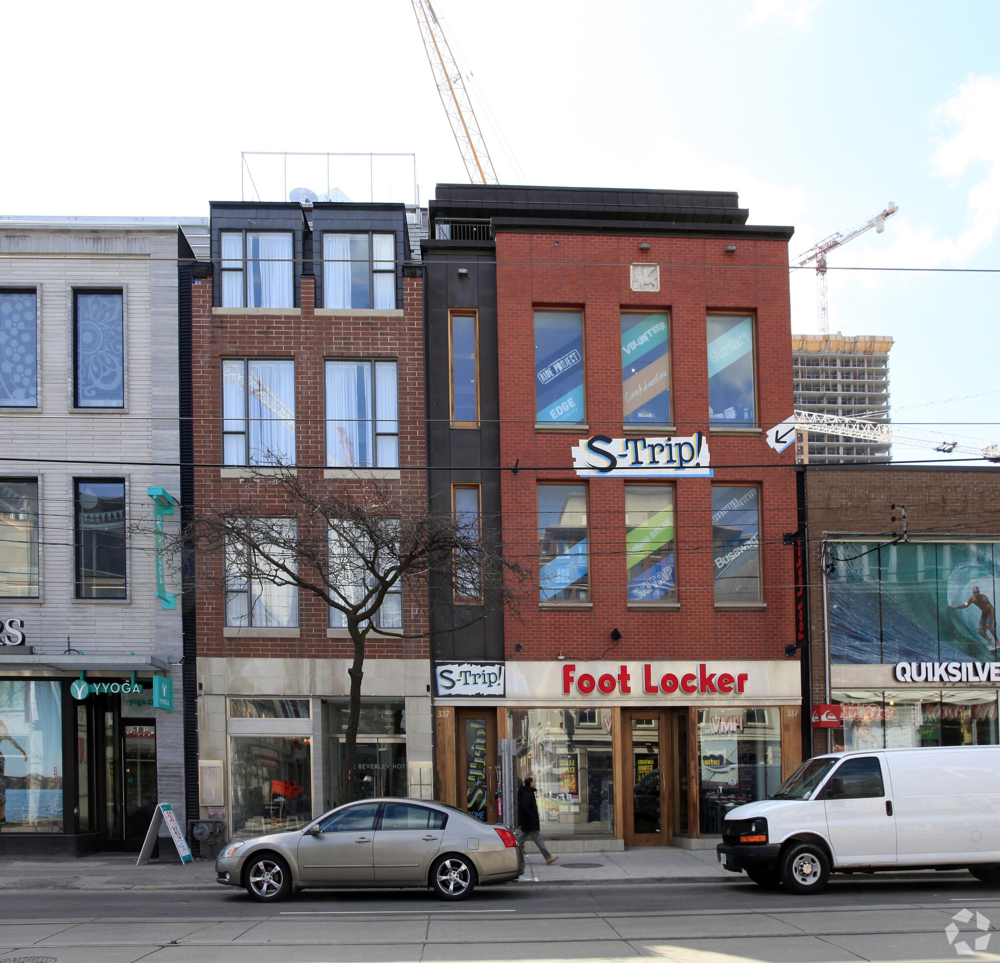 337 Queen St W, Toronto, ON à louer Photo principale- Image 1 de 2