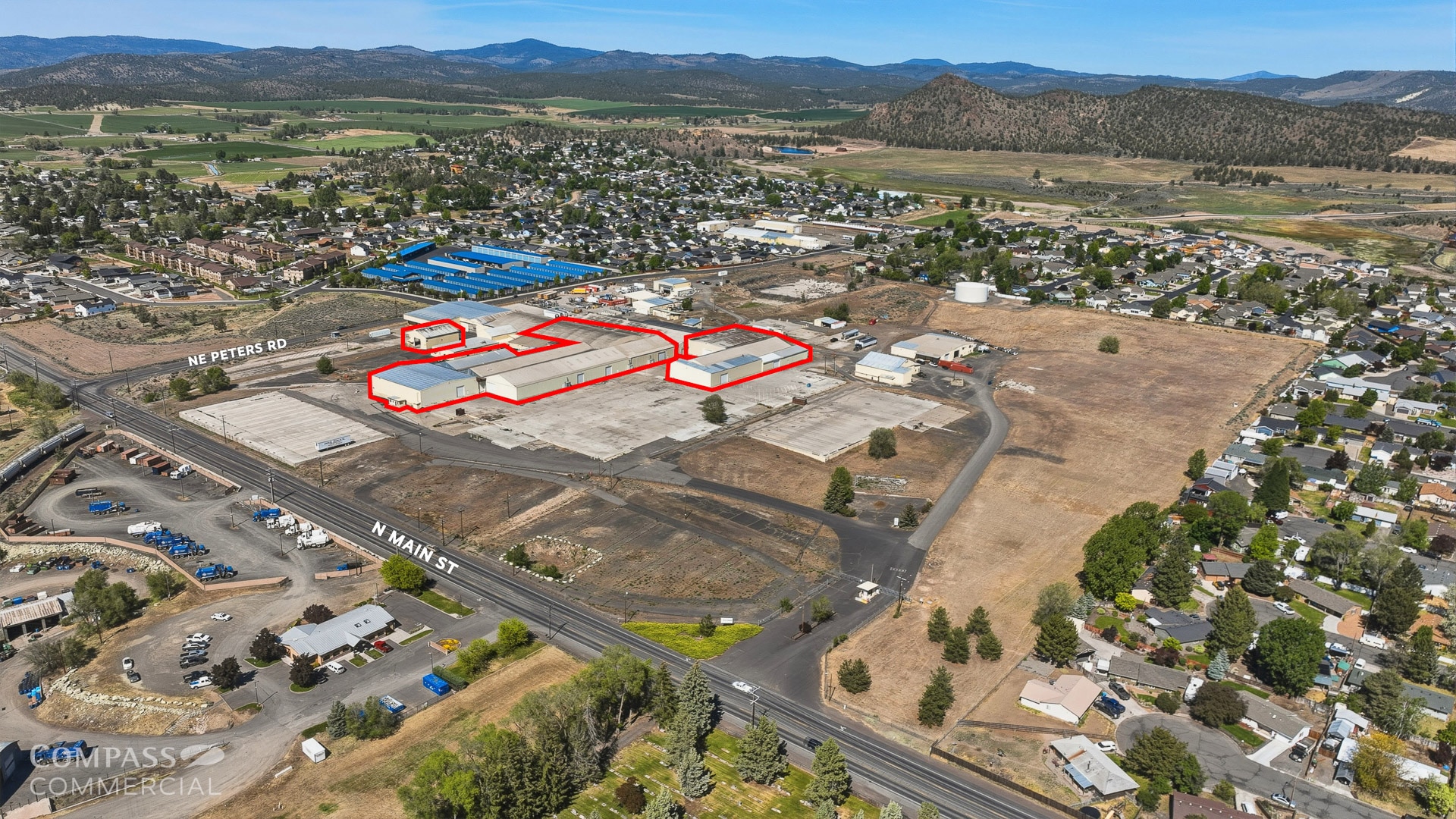 1948 N Main St, Prineville, OR for lease Building Photo- Image 1 of 7