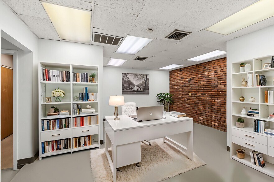 1901 Gravois Ave, Saint Louis, MO à louer - Photo du bâtiment - Image 2 de 18