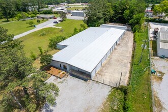 835 McEntire Ln, Decatur, AL for lease Building Photo- Image 1 of 1