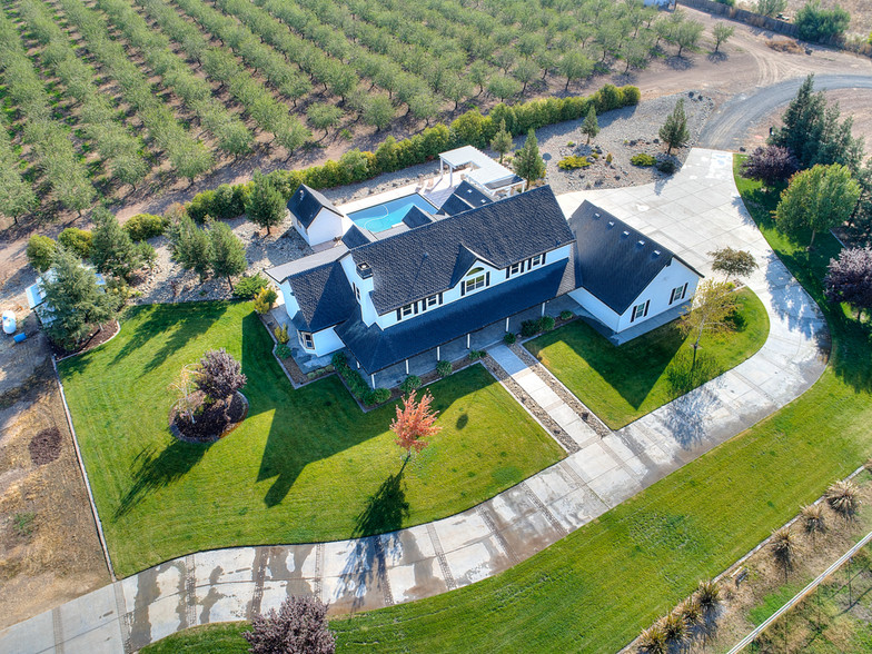 16812 26 Mile Rd, Oakdale, CA for sale - Aerial - Image 1 of 1