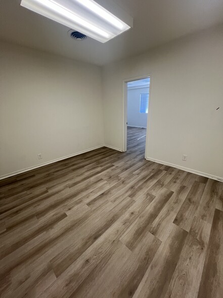 6210 Wilshire Blvd, Los Angeles, CA for lease - Interior Photo - Image 2 of 4