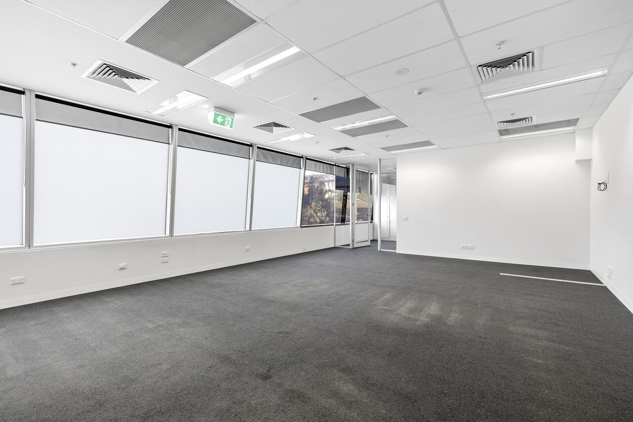 9 Yarra St, South Yarra for lease Interior Photo- Image 1 of 4